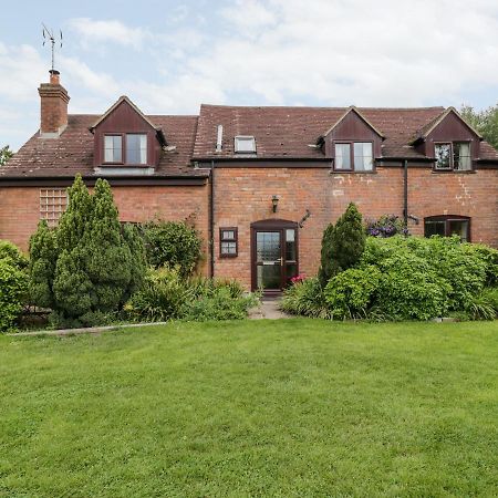 Lawn Farm Cottage Gloucester Exterior photo